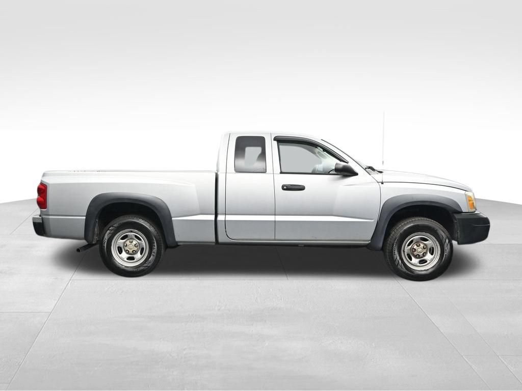 Used 2005 Dodge Dakota ST RWD image 6