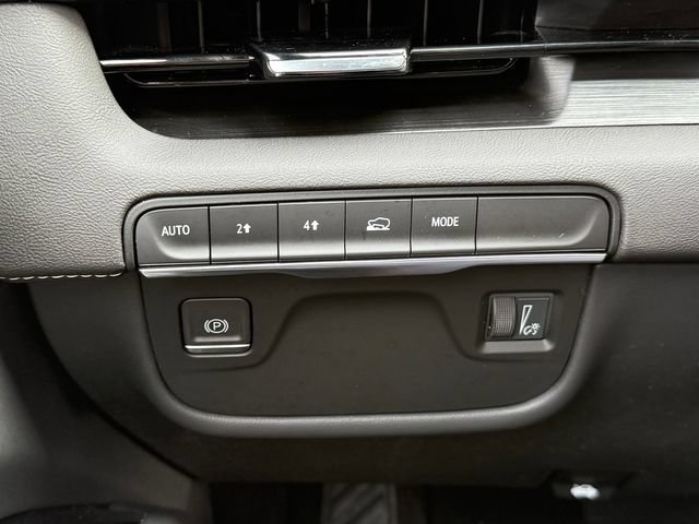 Used 2024 Cadillac Escalade Premium Luxury w/ LPO, Floor Liner Package AWD/4WD image 22