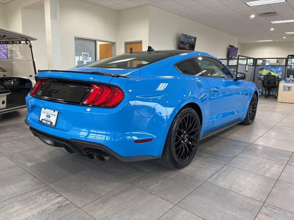Used 2022 Ford Mustang GT Premium w/ Equipment Group 401A RWD image 10