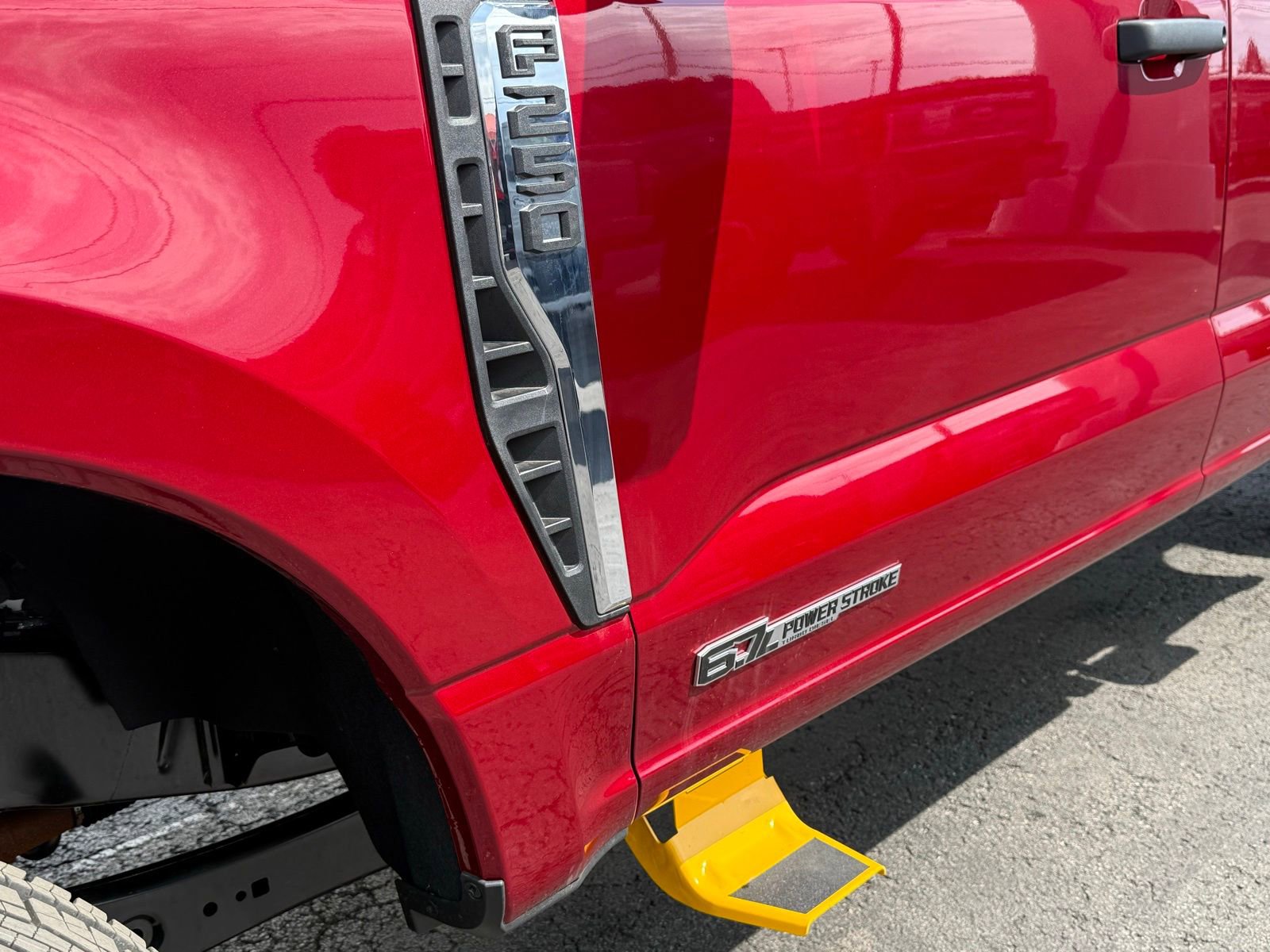 New 2026 Ford F250 XLT AWD/4WD image 16