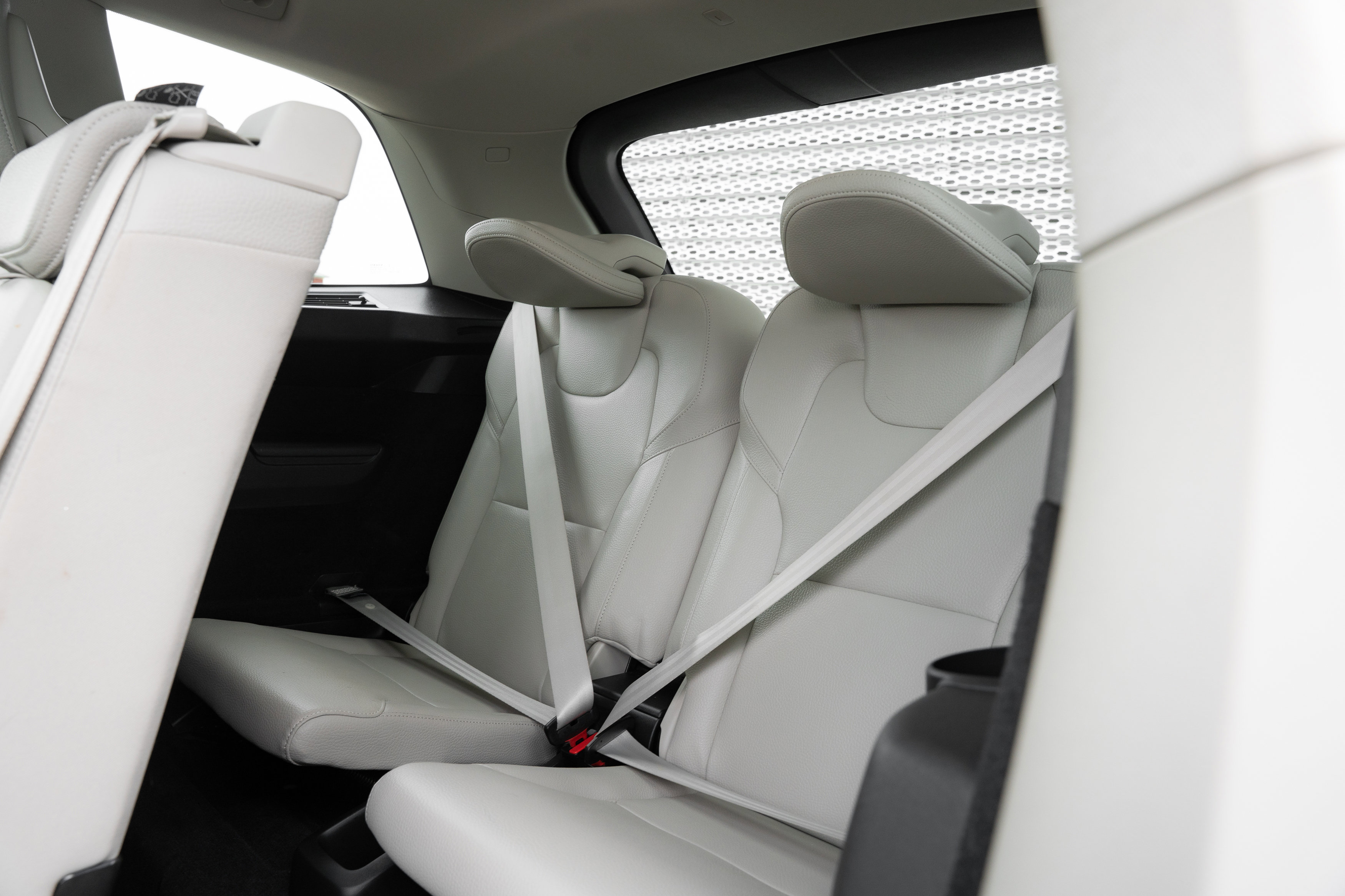 Used 2022 Volvo XC90 T5 Momentum w/ Climate Package image 27