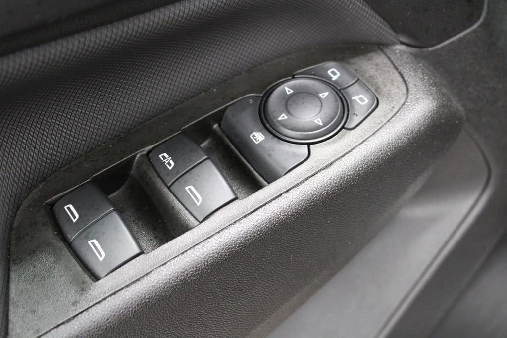 Used 2024 Chevrolet Equinox RS w/ RS Leather Package image 36