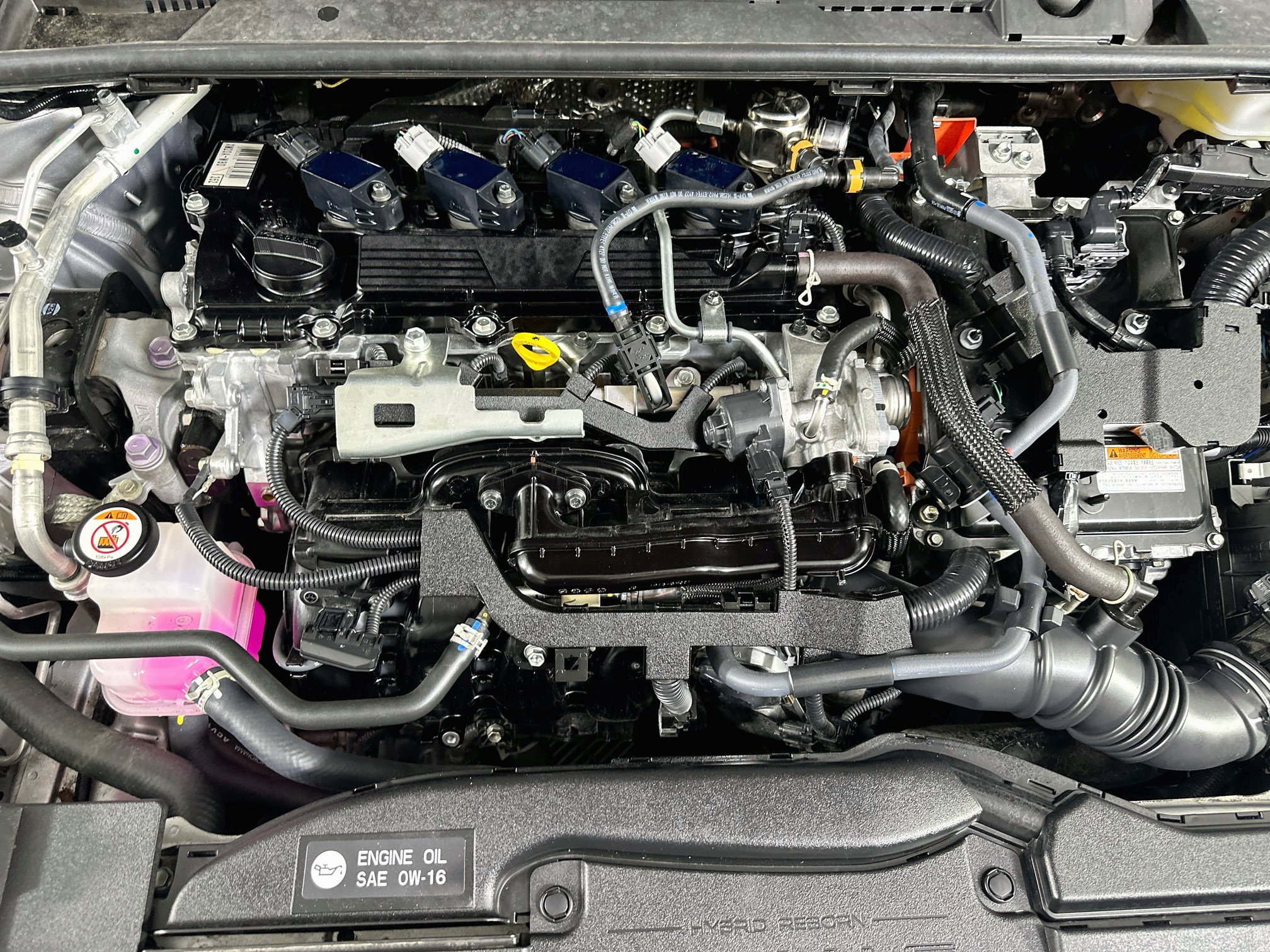 Used 2025 Toyota Prius LE FWD image 31