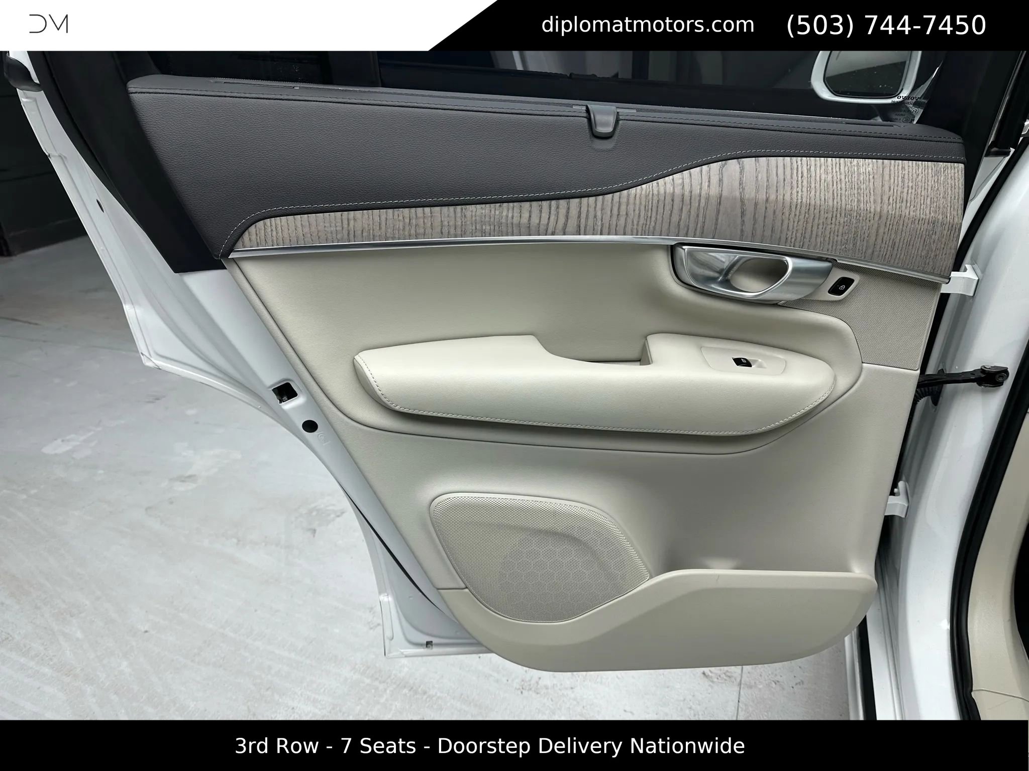 Used 2024 Volvo XC90 T8 Ultimate image 31