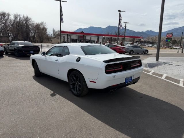 Used 2021 Dodge Challenger SXT w/ Blacktop Package image 11