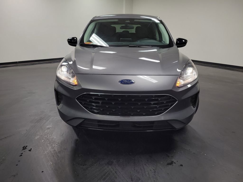 Used 2021 Ford Escape SE w/ SE Sport Appearance Package AWD/4WD image 4