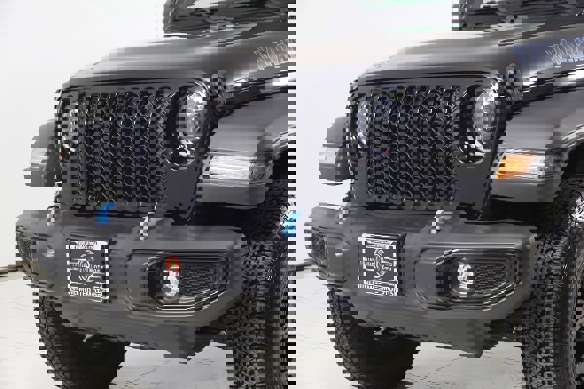 Used 2023 Jeep Wrangler Unlimited w/ Cold Weather Group image 47