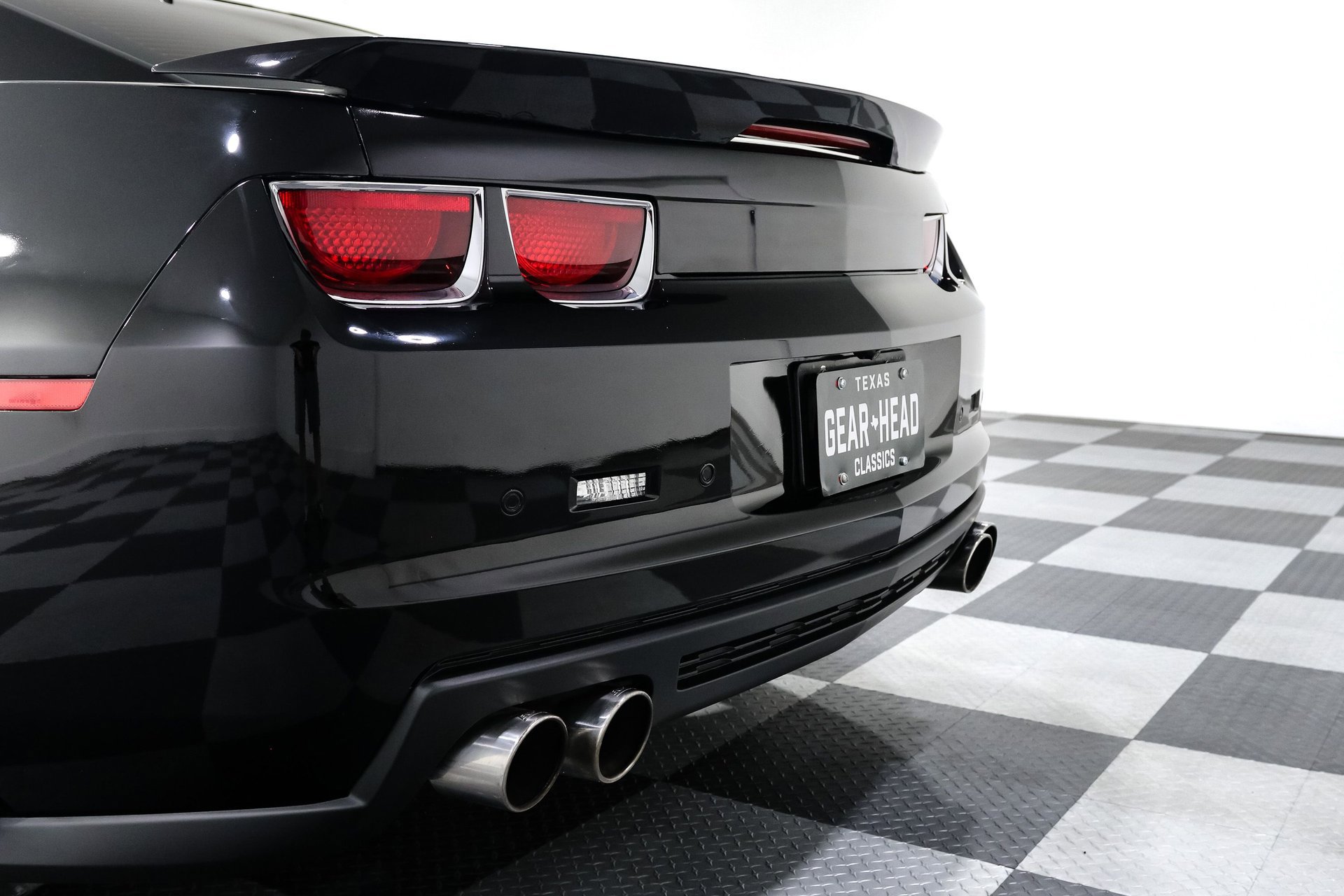 Used 2013 Chevrolet Camaro ZL1 image 9