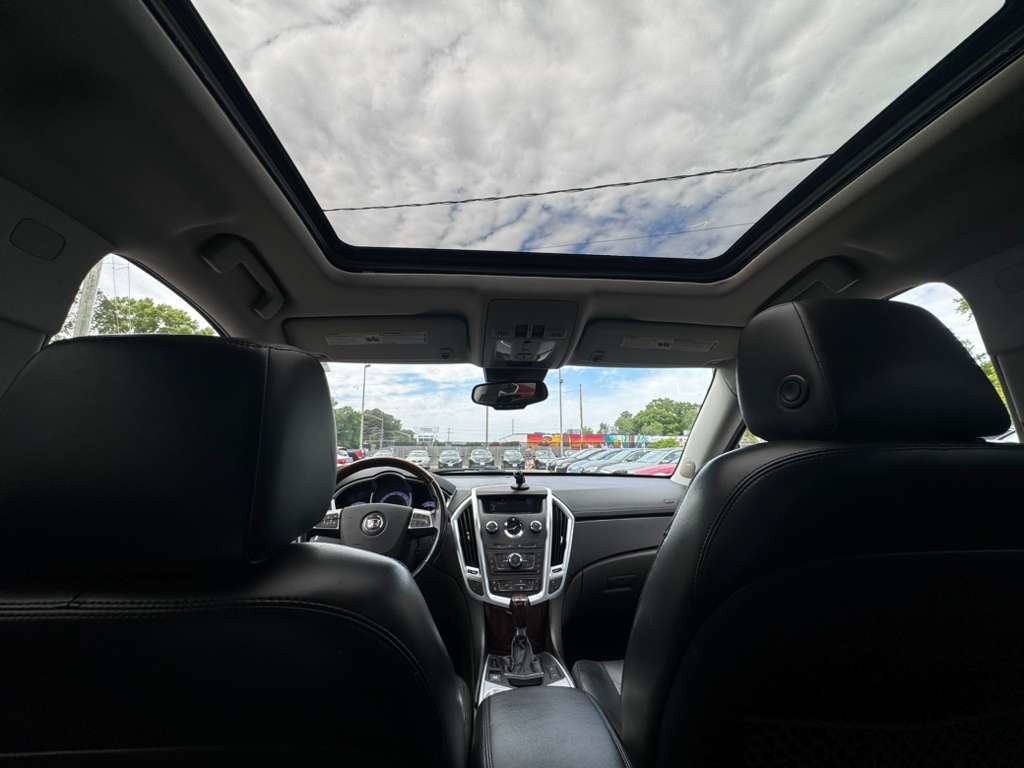 Used 2010 Cadillac SRX Luxury FWD image 13