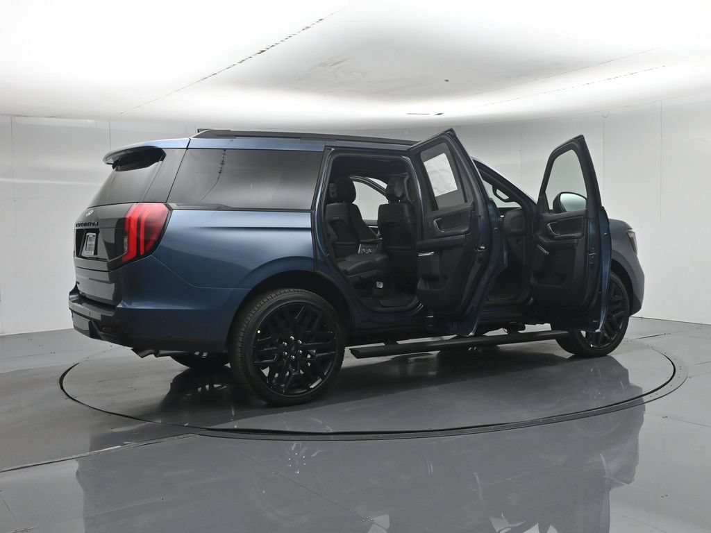 New 2027 Ford Expedition Platinum w/ Stealth Performance Package AWD/4WD image 5