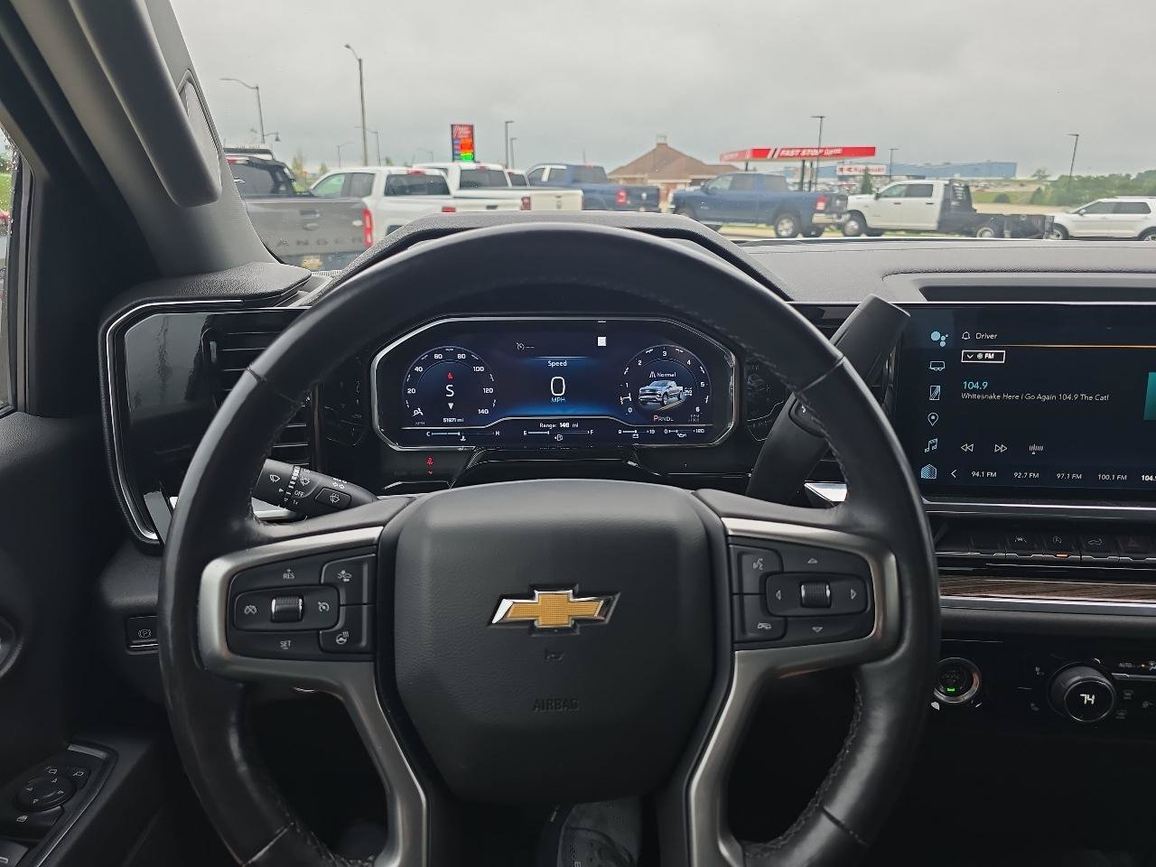 Used 2023 Chevrolet Silverado 1500 LT AWD/4WD image 25
