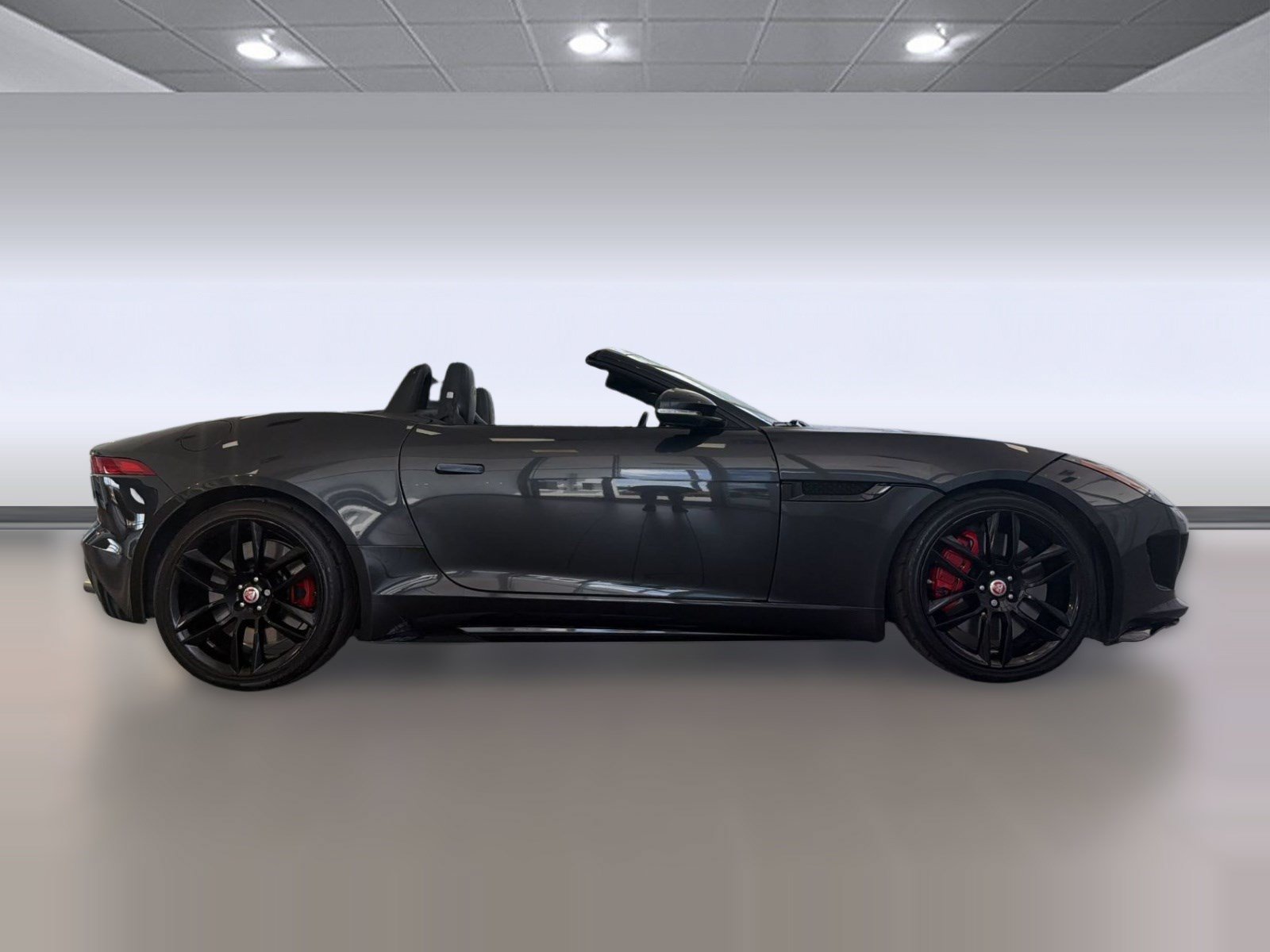 Used 2016 Jaguar F-TYPE R AWD/4WD image 8