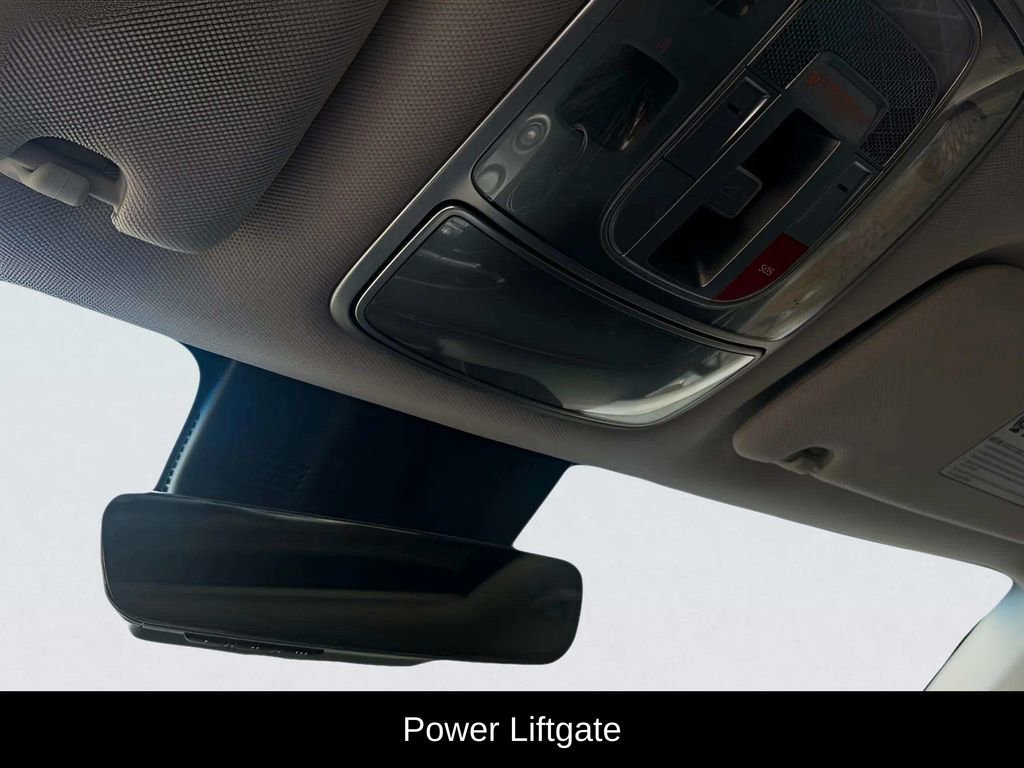 Used 2024 Genesis Electrified GV70 Advanced image 13