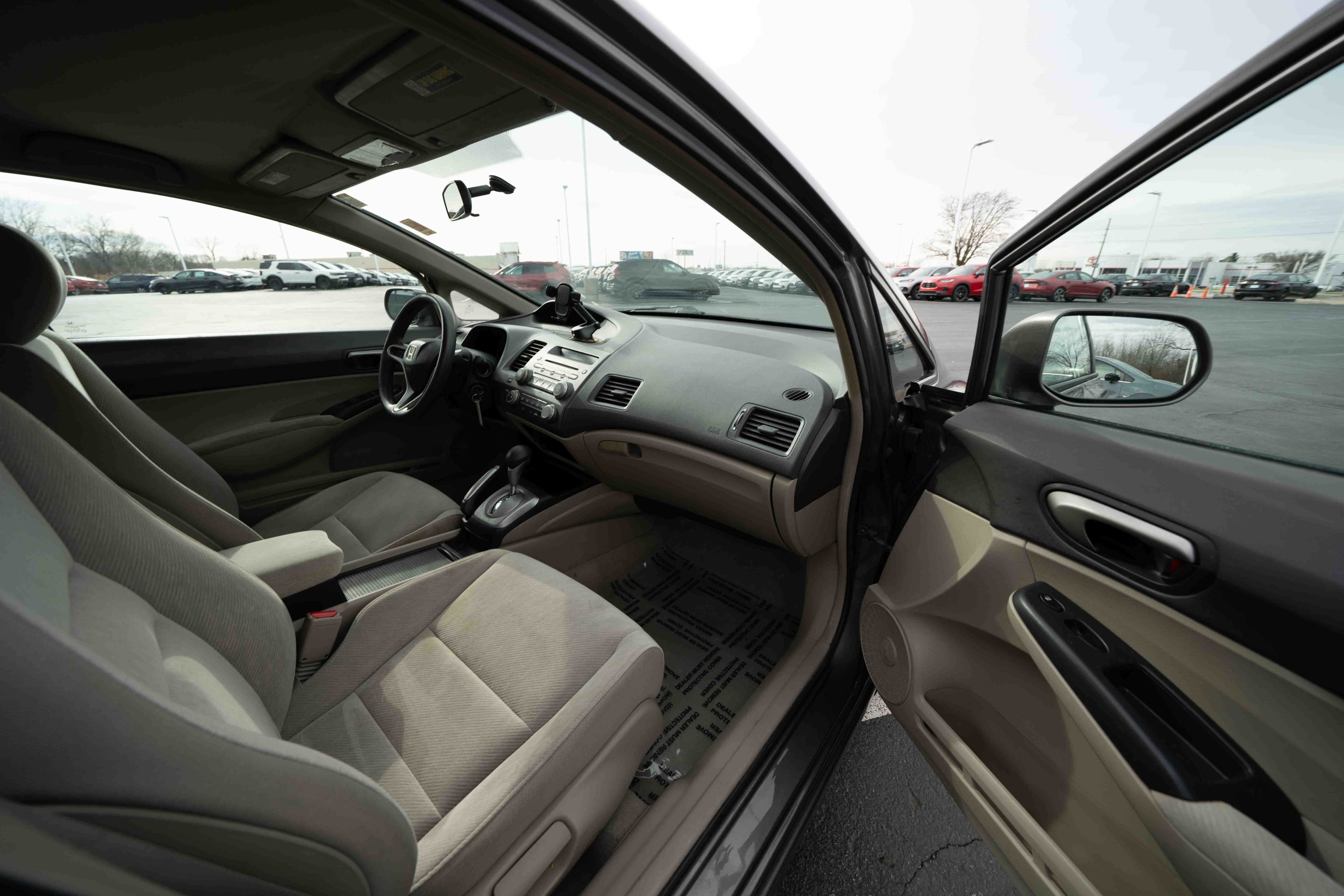 Used 2010 Honda Civic LX image 26