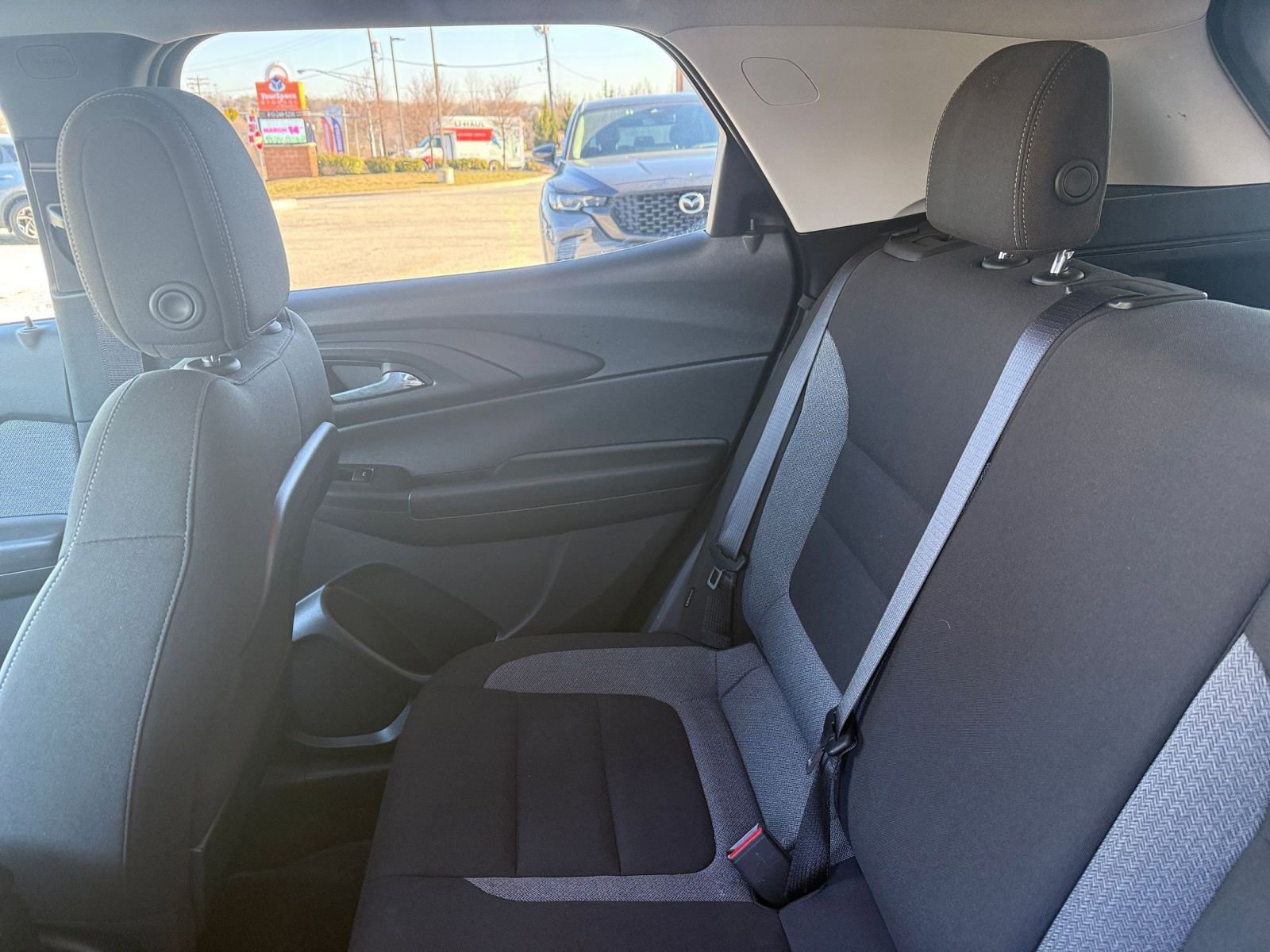 Used 2025 Chevrolet TrailBlazer LT image 40