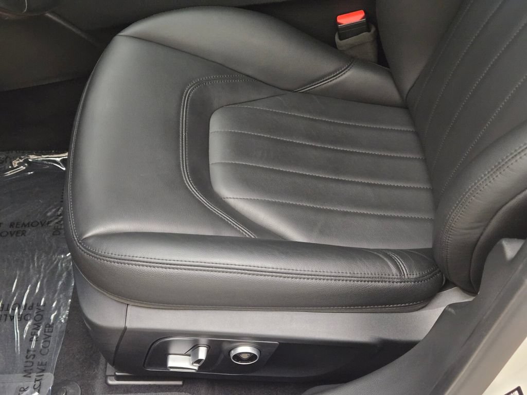 Used 2023 Maserati Quattroporte GT RWD image 34