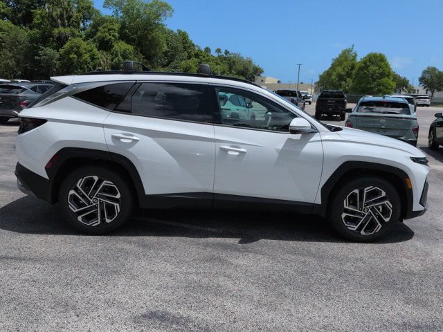 Certified 2026 Hyundai Tucson Limited FWD image 3