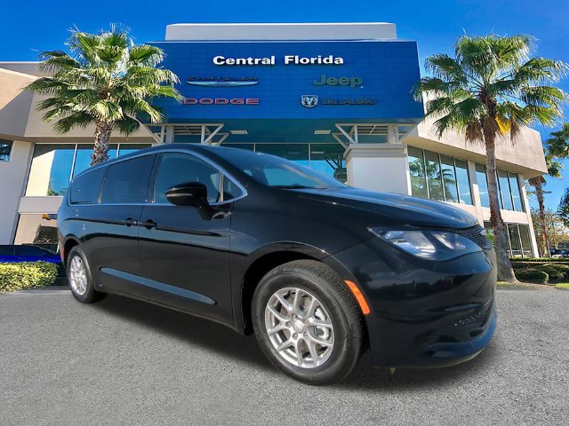 New 2026 Chrysler Voyager LX FWD image 2