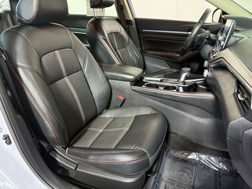 Certified 2024 Nissan Altima 2.5 SR image 15