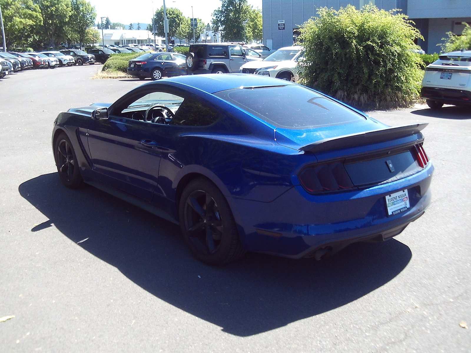 Used 2015 Ford Mustang Coupe w/ Equipment Group 051A RWD image 3