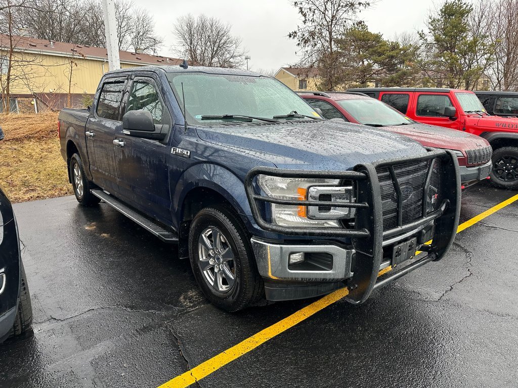 Used 2018 Ford F150 XLT w/ Equipment Group 302A Luxury image 4