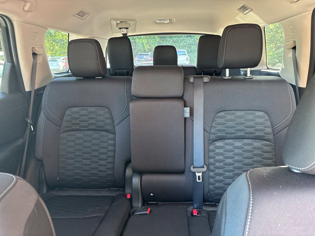 Certified 2025 Nissan Pathfinder SV AWD/4WD image 22