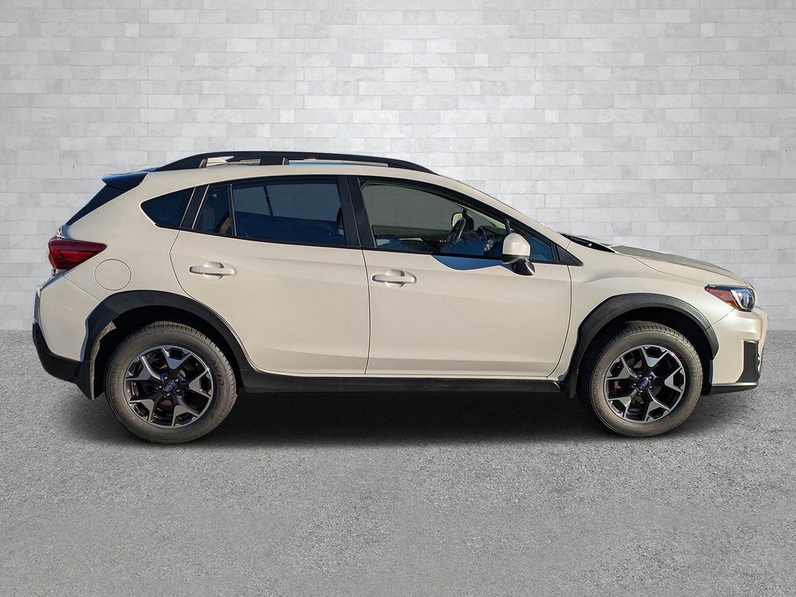 Used 2019 Subaru Crosstrek 2.0i Premium w/ Popular Package #2 image 4