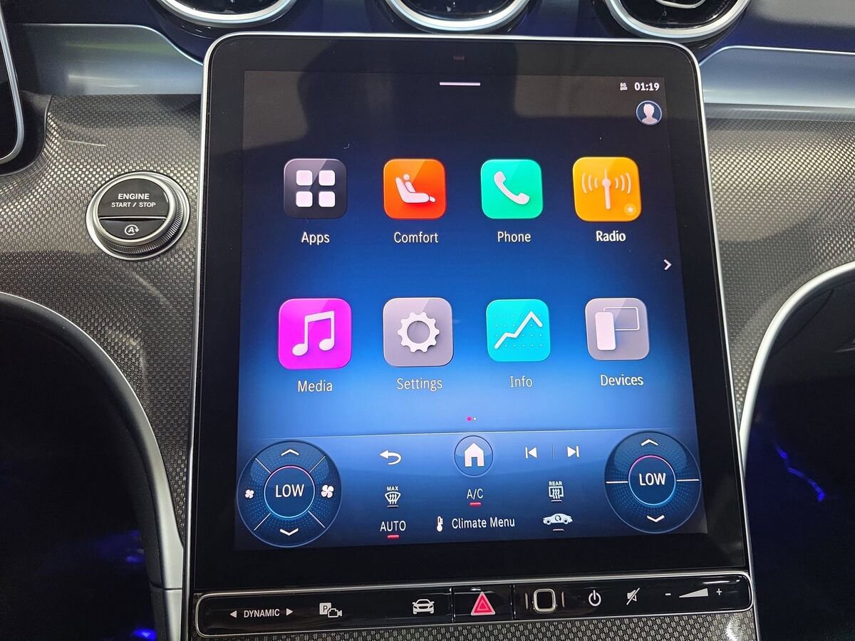 New 2025 Mercedes-Benz C 300 4MATIC Sedan image 21