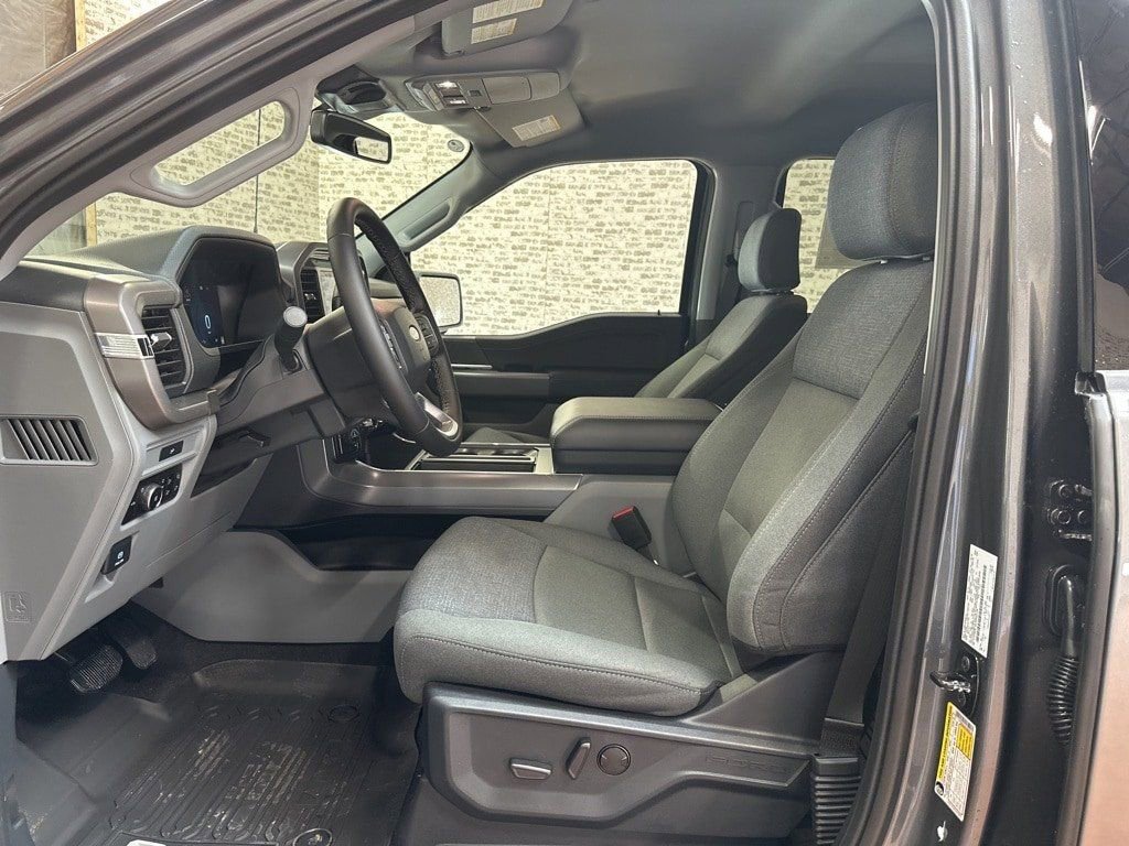 New 2026 Ford F150 XLT w/ Equipment Group 302A MID image 20