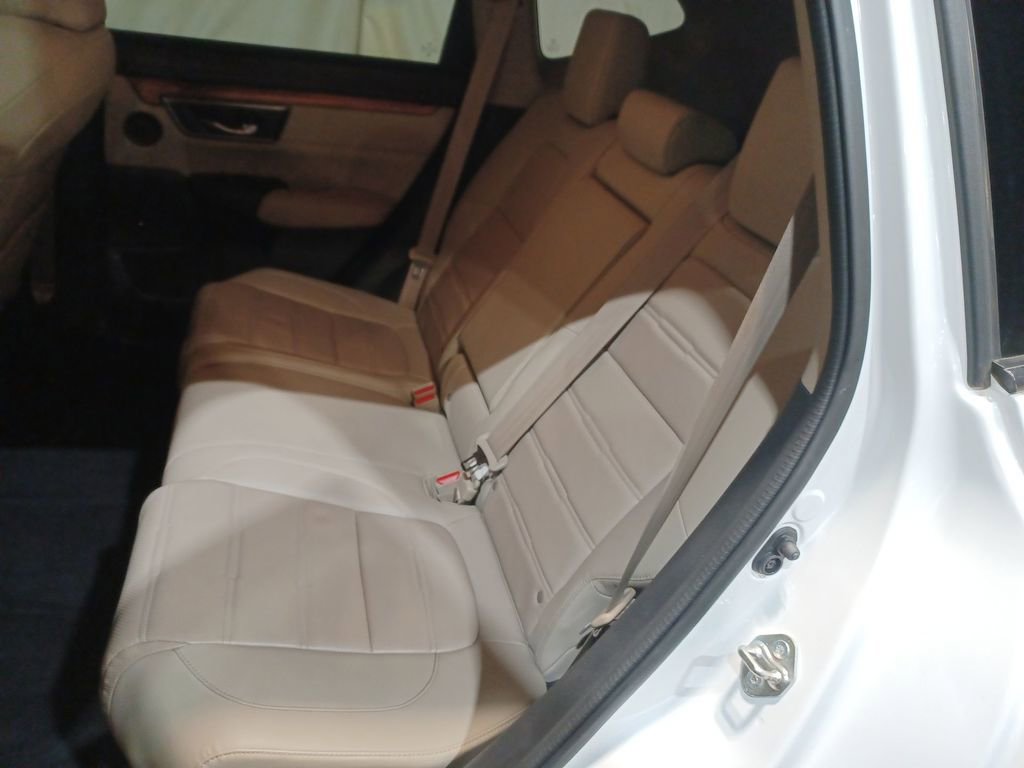 Used 2019 Honda CR-V Touring image 25