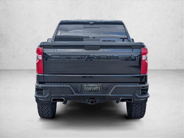 Used 2022 Chevrolet Silverado 1500 High Country w/ Technology Package AWD/4WD image 7
