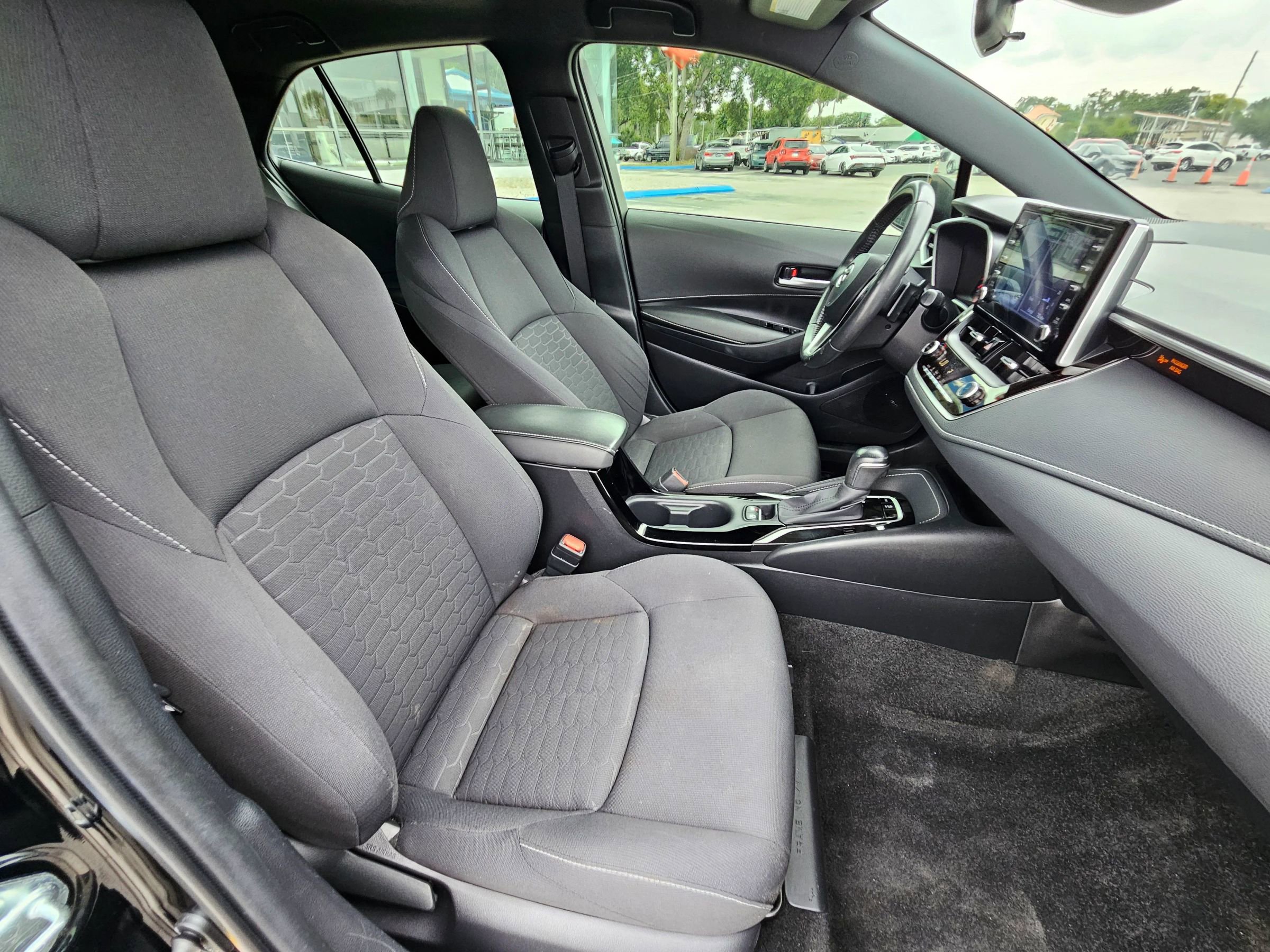 Used 2019 Toyota Corolla SE FWD image 10