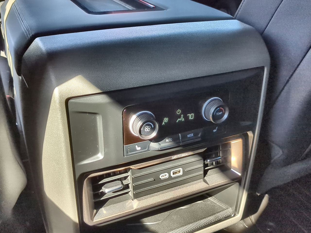 Used 2025 GMC Hummer EV 2X image 22