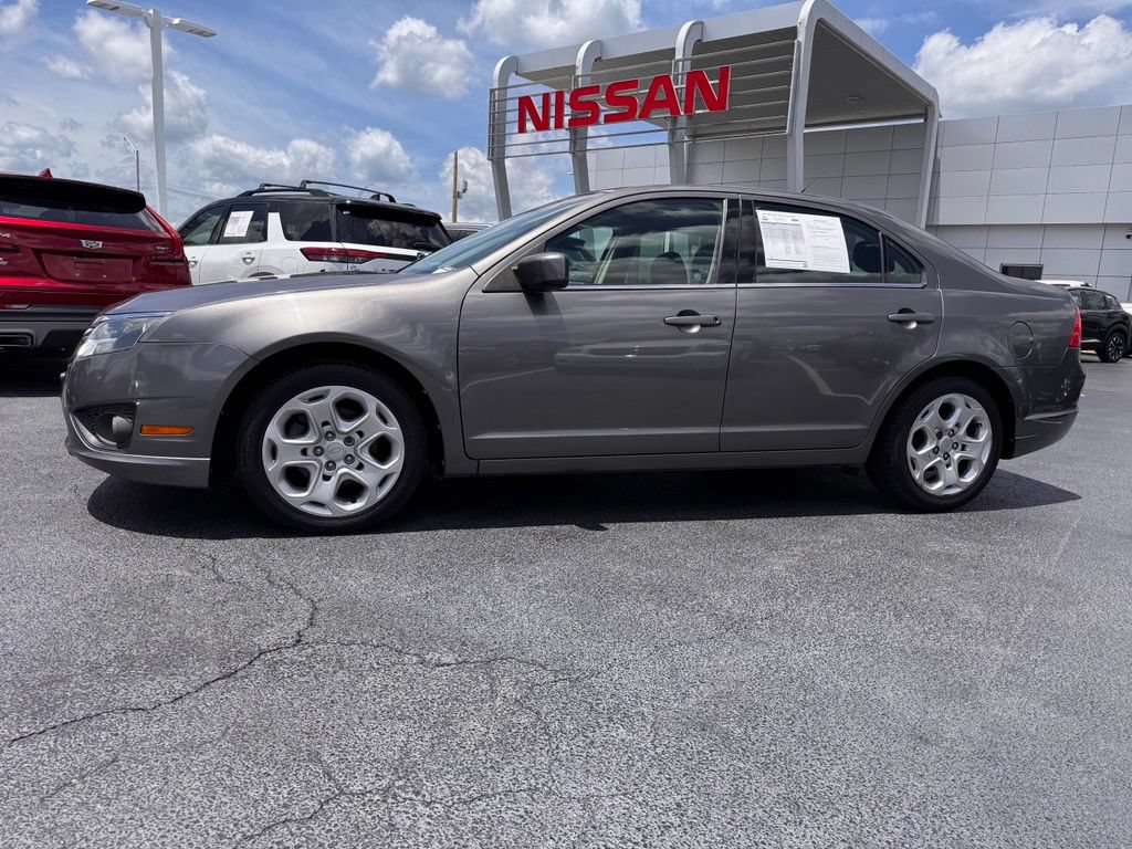 Used 2011 Ford Fusion SE w/ 201A Rapid Spec Order Code FWD image 2