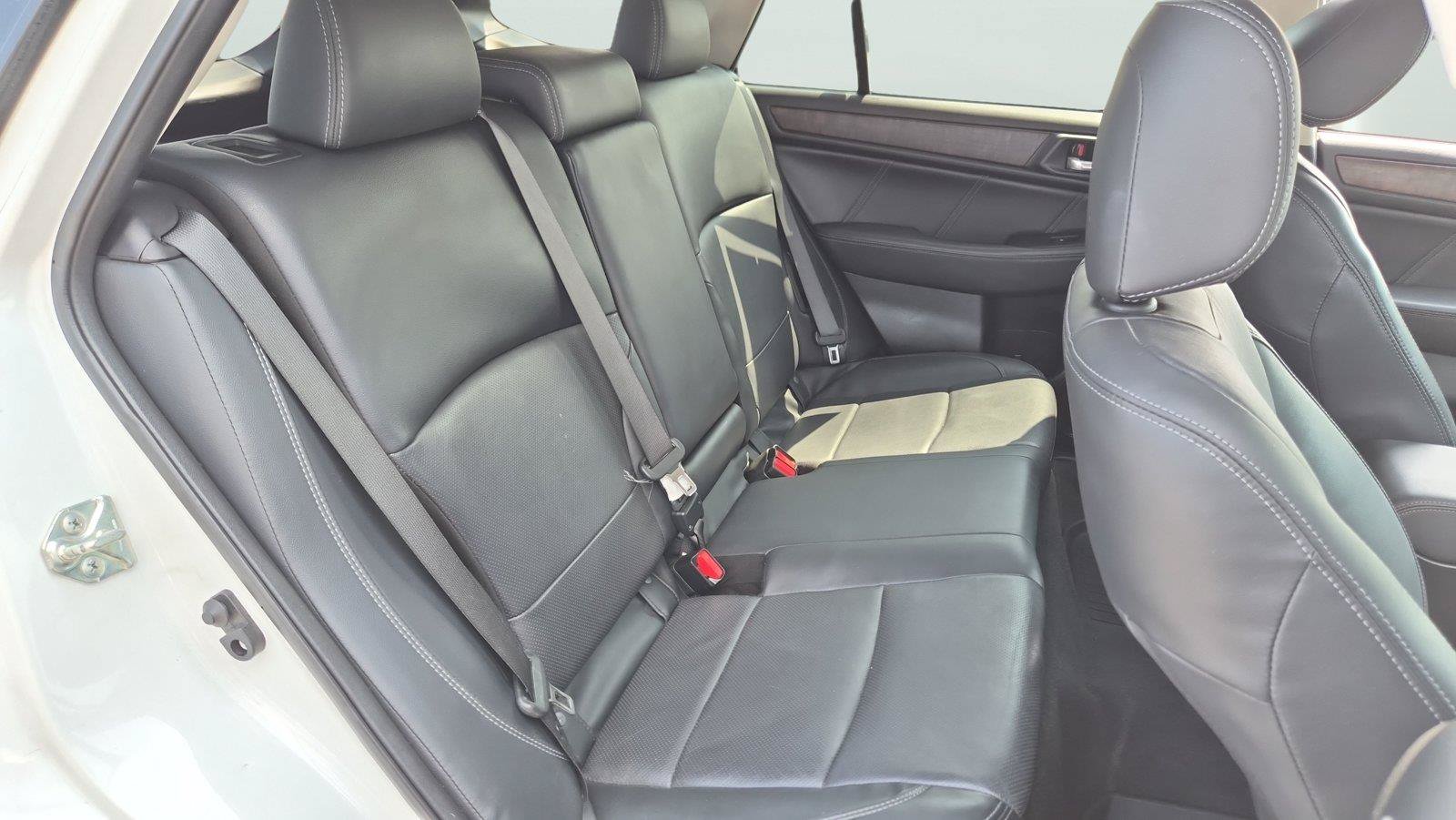 Used 2019 Subaru Outback 3.6R Limited w/ Popular Package #2 AWD/4WD image 15