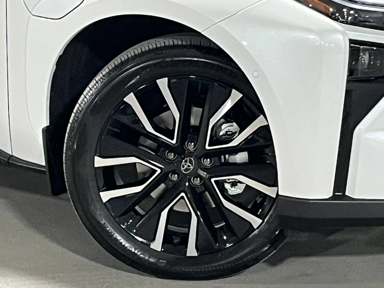 New 2026 Toyota bZ AWD/4WD video 2