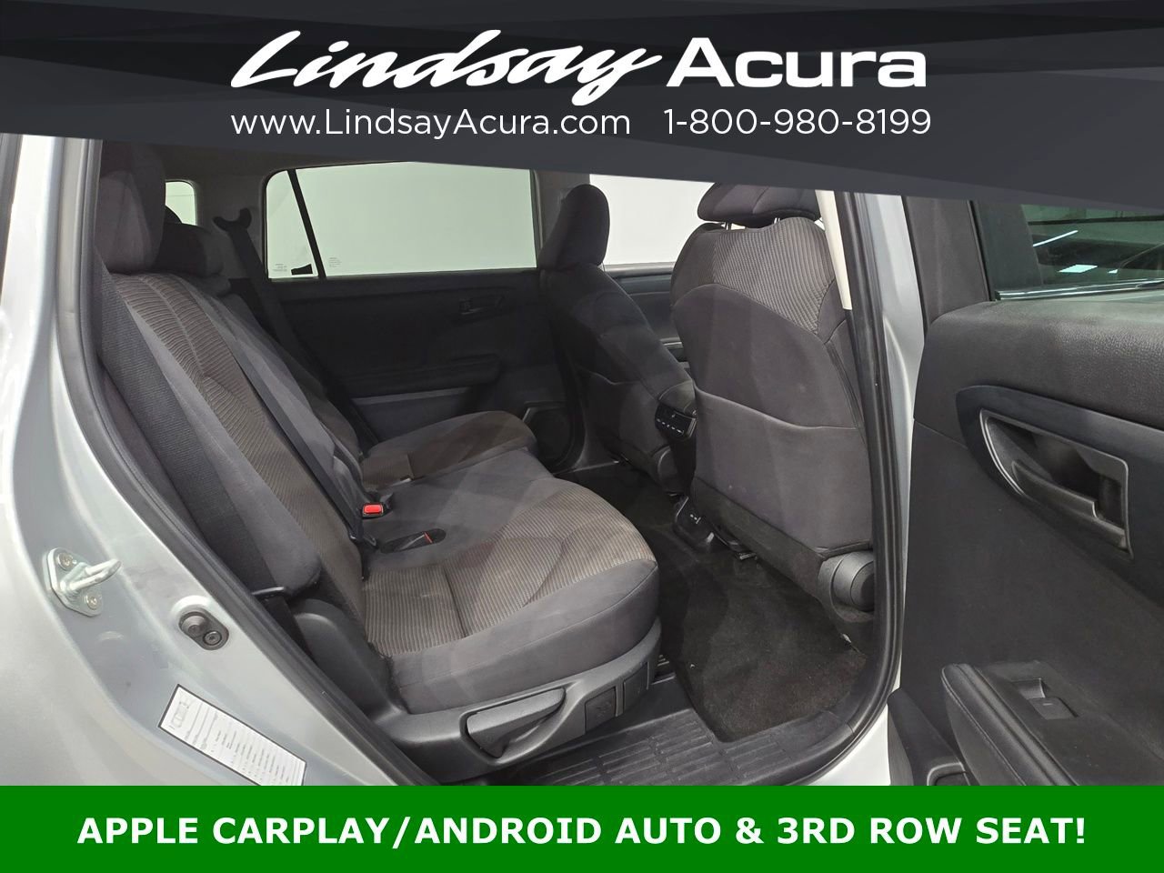 Used 2024 Toyota Highlander LE image 8