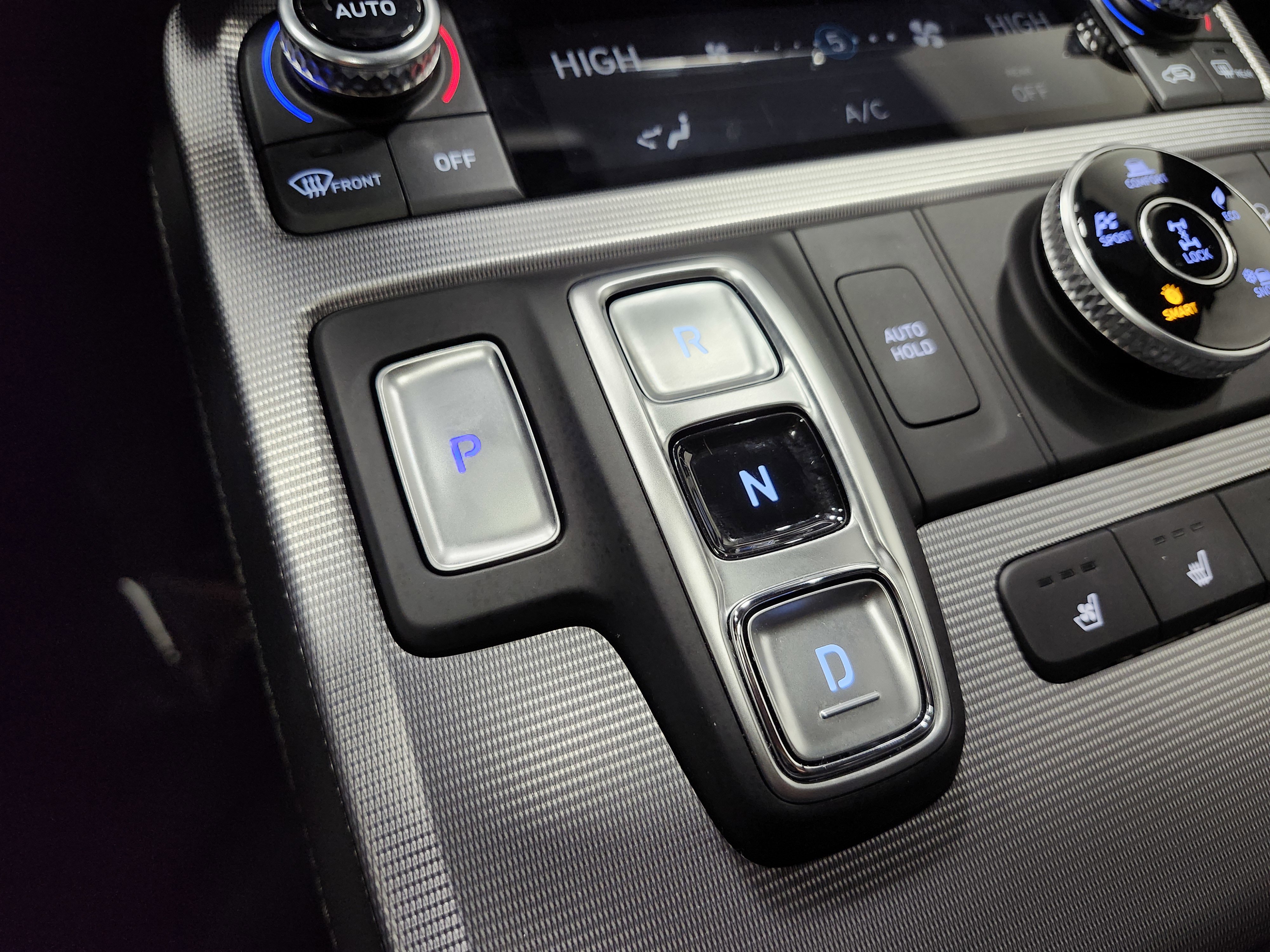 Used 2025 Hyundai Palisade Calligraphy image 10