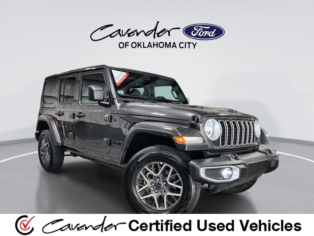 Used 2025 Jeep Wrangler Unlimited Sahara AWD/4WD image 1