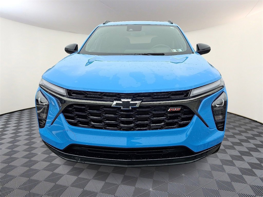 Used 2024 Chevrolet Trax RS w/ Sunroof Package image 5