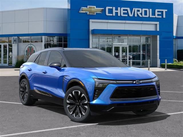 New 2025 Chevrolet Blazer EV RS image 8