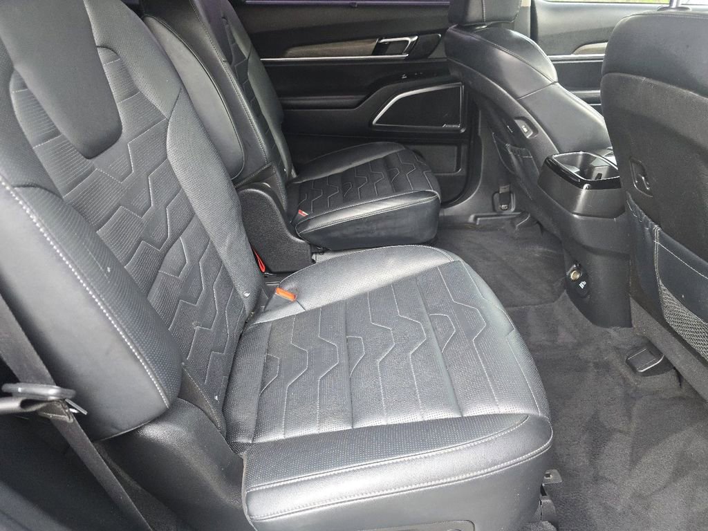 Used 2022 Kia Telluride SX w/ SX Prestige Package AWD/4WD image 22