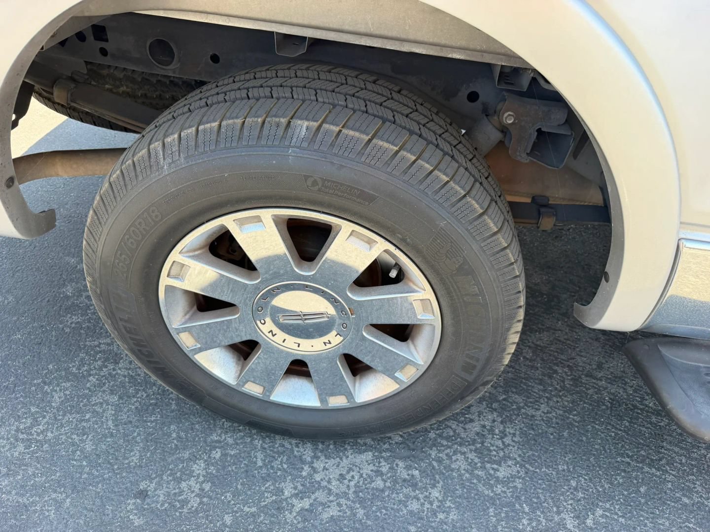 Used 2006 Lincoln Mark LT 2WD image 30