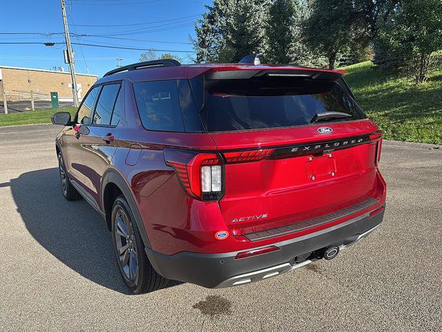 New 2027 Ford Explorer Active w/ Active Comfort Package AWD/4WD image 2