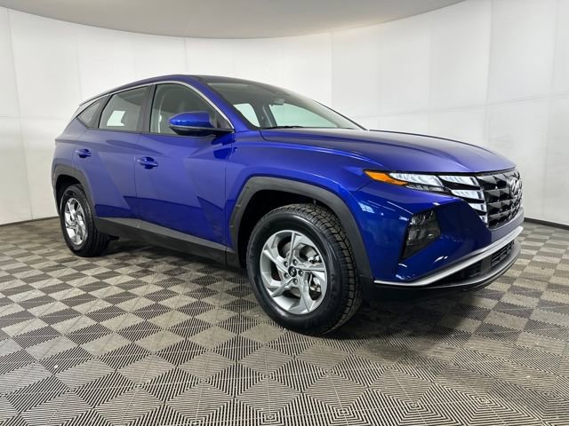 Certified 2023 Hyundai Tucson SE image 2