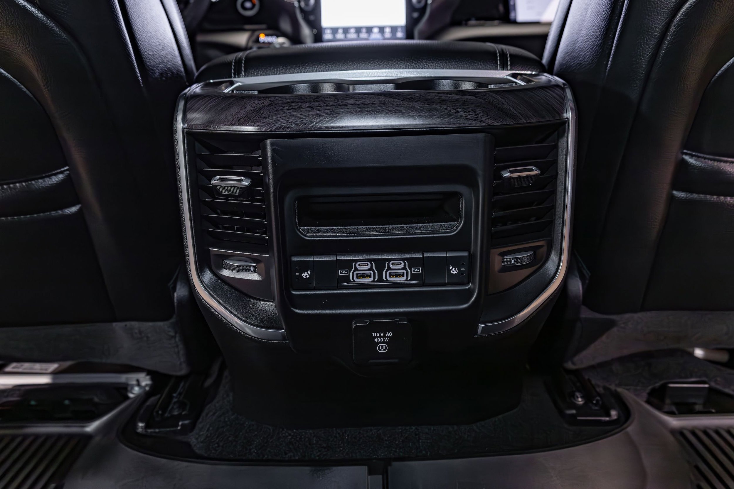 Used 2026 RAM 1500 Laramie w/ Night Edition AWD/4WD image 28