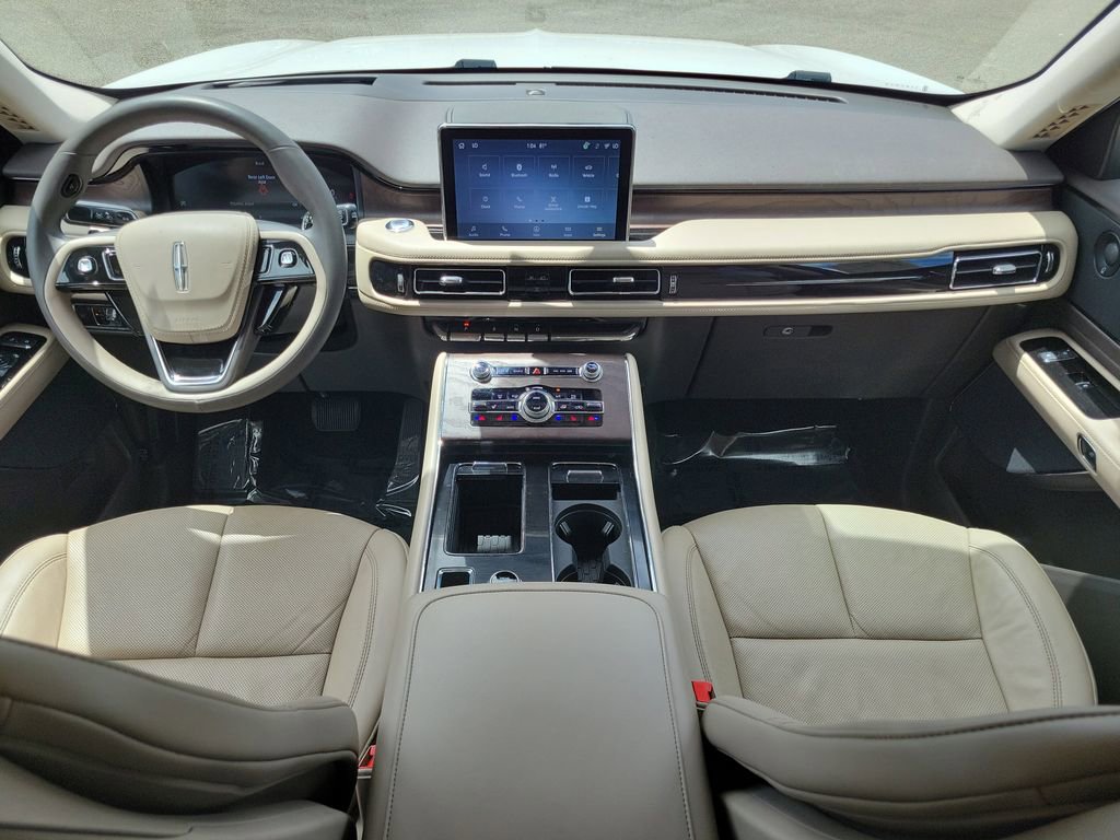 Certified 2023 Lincoln Aviator Reserve w/ Equipment Group 201A image 19