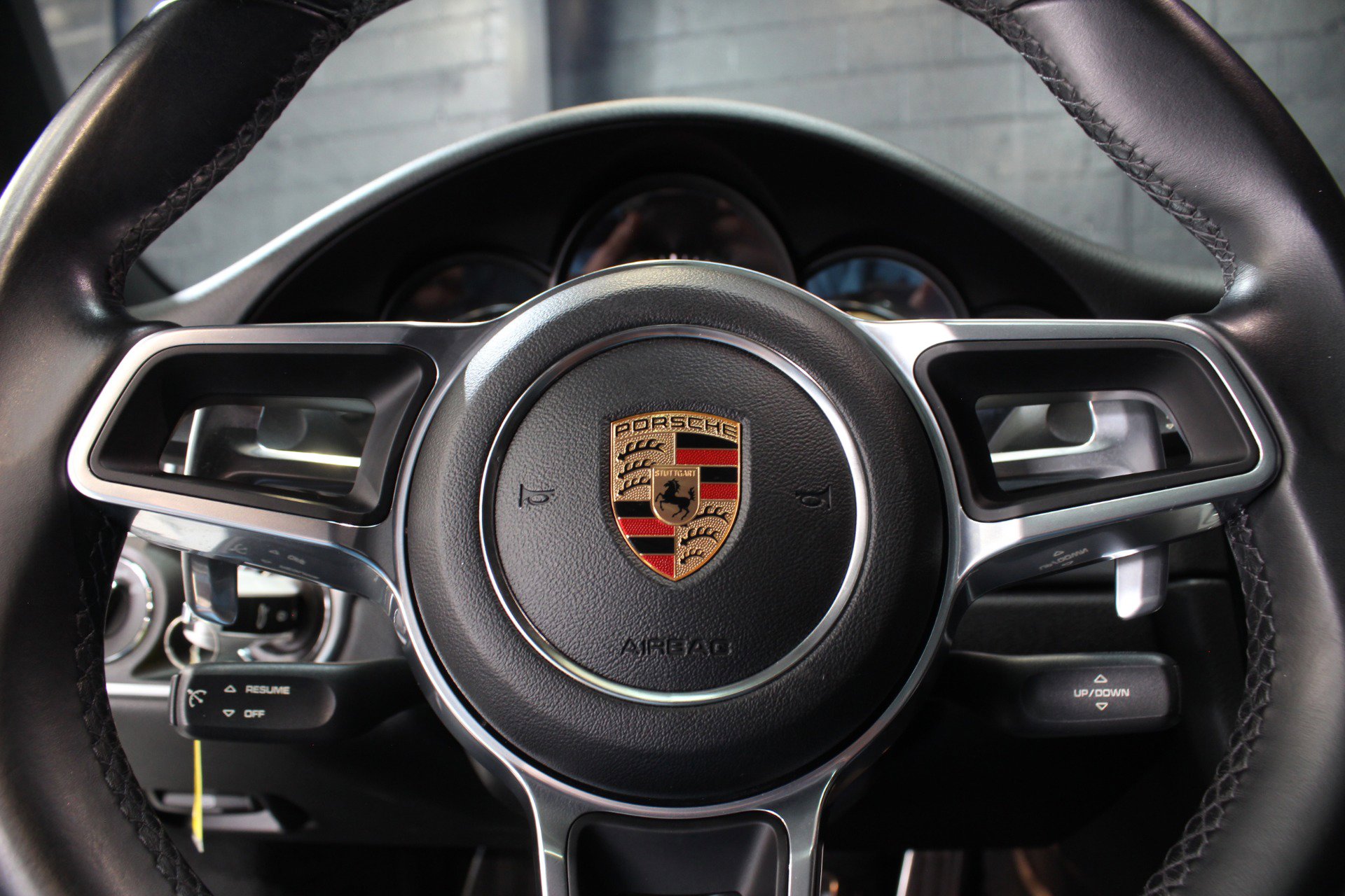 Used 2019 Porsche 911 Carrera RWD image 30