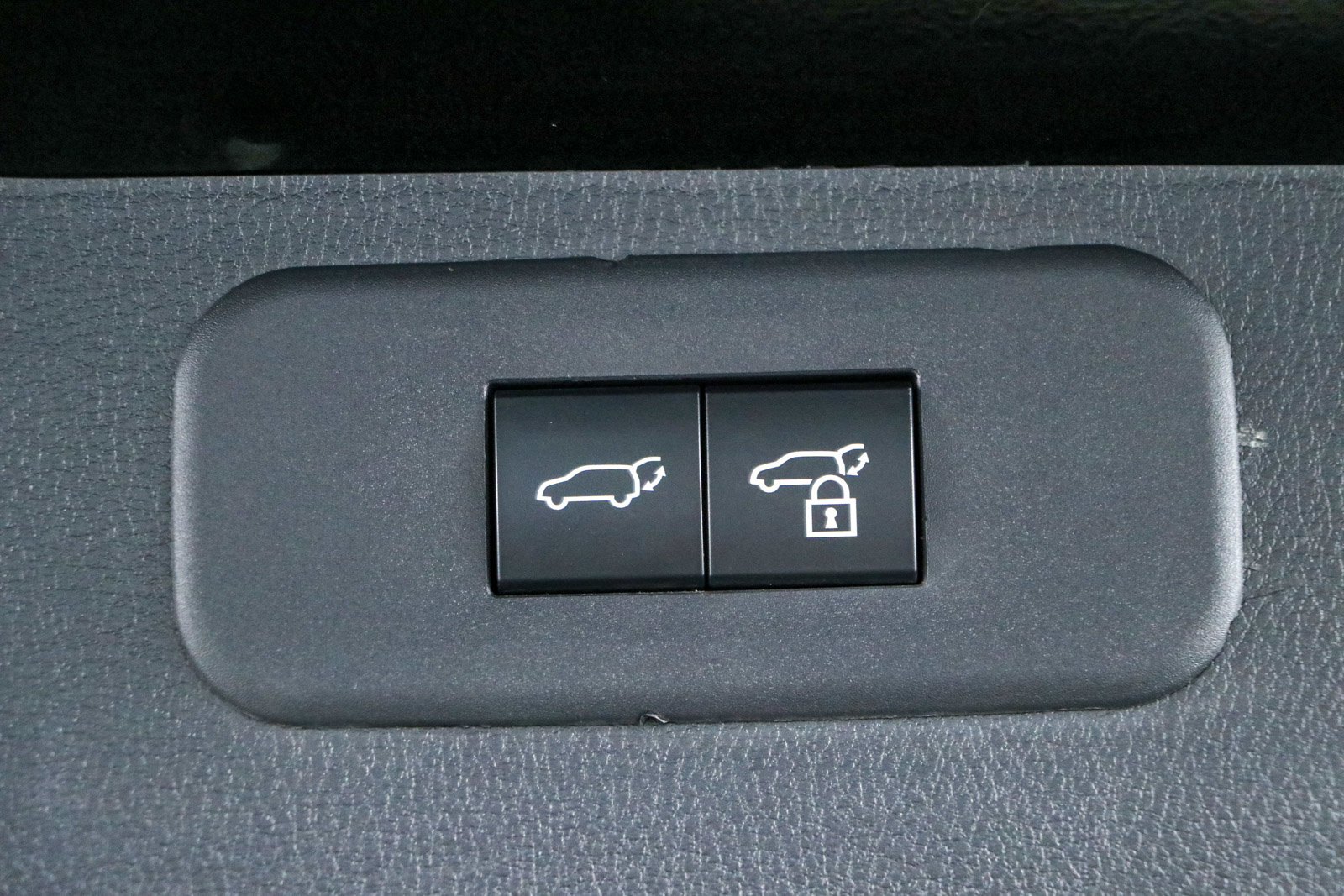 Used 2024 Lexus TX 350 FWD w/ Captains Chair Package image 32