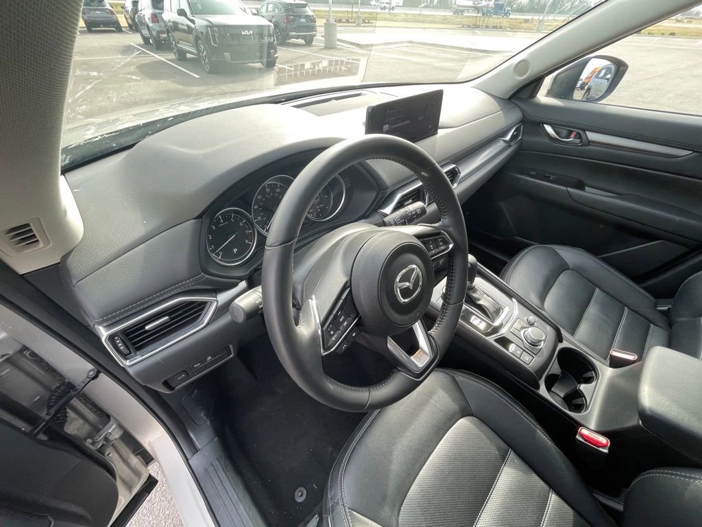 Used 2025 MAZDA CX-5 AWD 2.5 S w/ Preferred Package image 9
